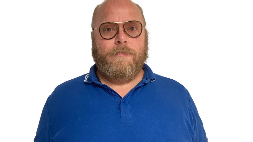 Krönikan är signerad av Andreas Johansson-Lindhe. 