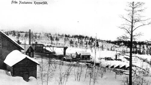 Tidigt 1900-tal. Bild från Nautanens kopparfält när gruvverksamheten var i drift. Fotograf och exakt årtal är okänt, bilden finns i Norrbottens museums samling. 