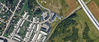 53-åring ny ägare till fastigheten på Greta Arwidssons Väg 99 i Uppsala - prislappen: 1 310 000 kronor