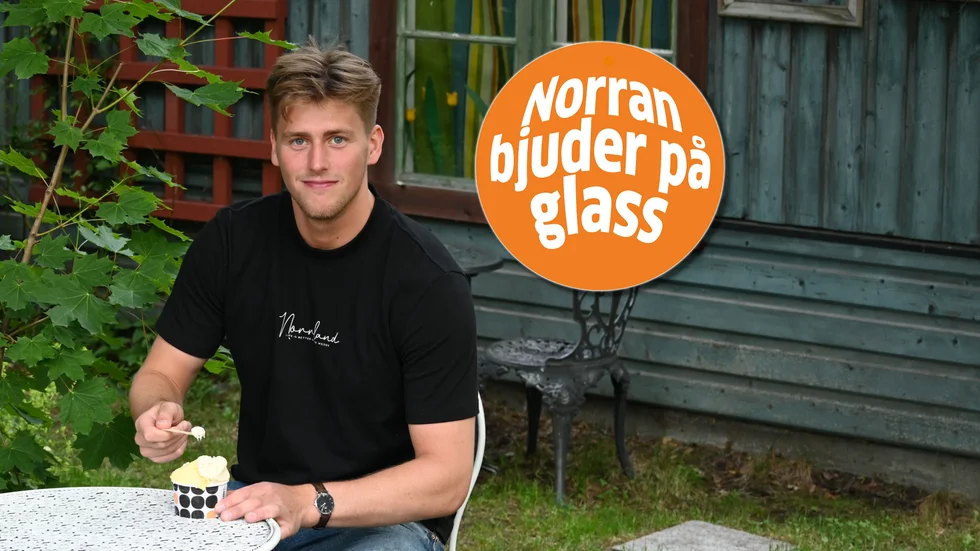 23-årige Jonatan Lundgren har Skellefteå AIK som sin moderklubb, och efter fyra säsonger i hockeyettan väntar nu en debut i hockeyallsvenskan för backen.