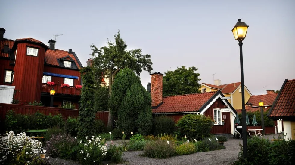 Västervik. Båtsmansgränd fortsätter att engagera.