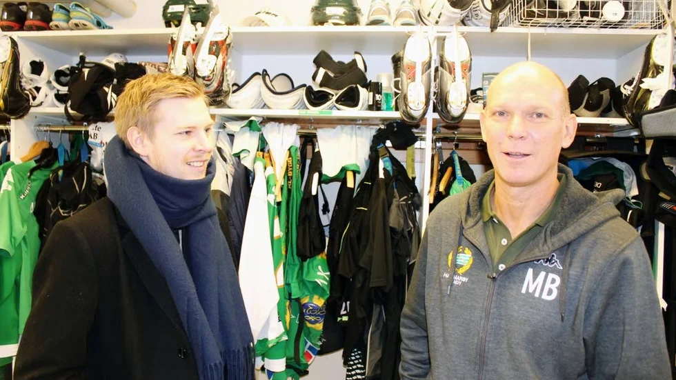 NY CHANS. David Brodén och Magnus Brodén får en ny chans att gå till SM-final på Zinkensdamm på fredag. Men Sandviken reducerade tack vare onsdagens seger.