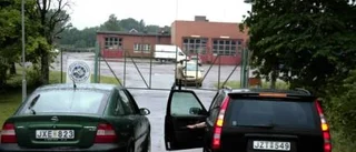 Okänd bombhotade Gistad