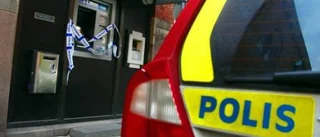 Fängelse för män som manipulerade bankomat