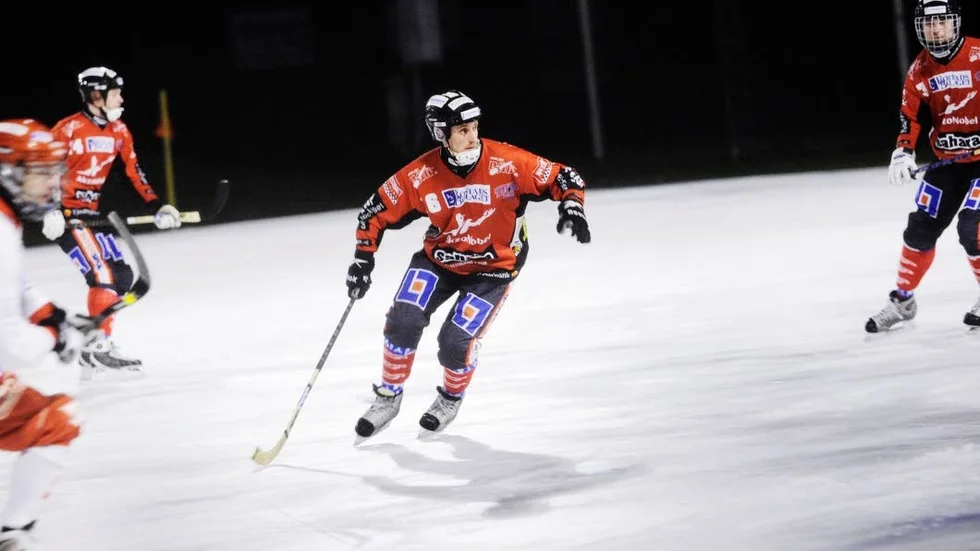 David Walfredsson var en de bättre spelarna i Tjust Bandy i Stinsen Cup.