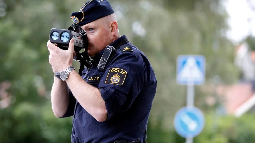 Åtta bilförare fick fortkörningsböter och en tappade körkortet vid hastighetskontroller i Öjebyn under fredagsmorgonen. (Arkivbild)