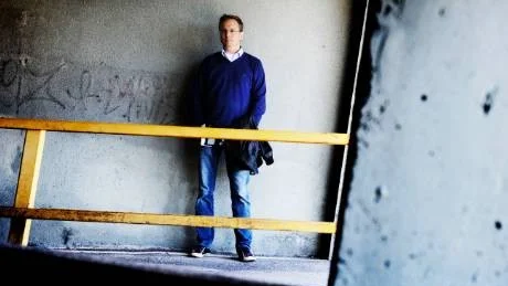 Västervikspolisen Tommy Ekström, 44, är nyligen hemkommen                        från tre års tjänst som svensk sambandspolis i Haag. Han har jobbat internationellt mot narkotika, men även bekämpat en rad andra typer av allvarlig internationell brottslighet.Foto: Ellen Nielsen Kindstrand