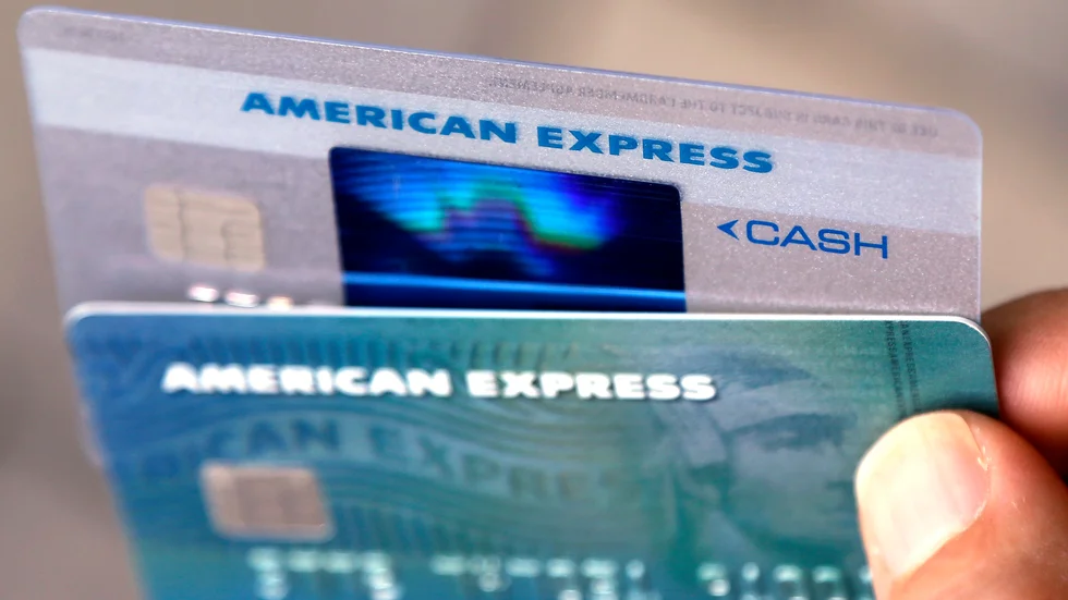 American Express sätter som andra kreditkortsföretag av stora belopp för att täcka kreditförluster som befaras i coronakrisens spår. Arkivbild.