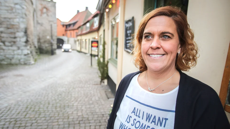 Frida Domnauer driver Lindgården i Visby. De har bråda dagar just nu. 