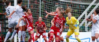 Stark målvaktsdebutant trots mardrömsförlust