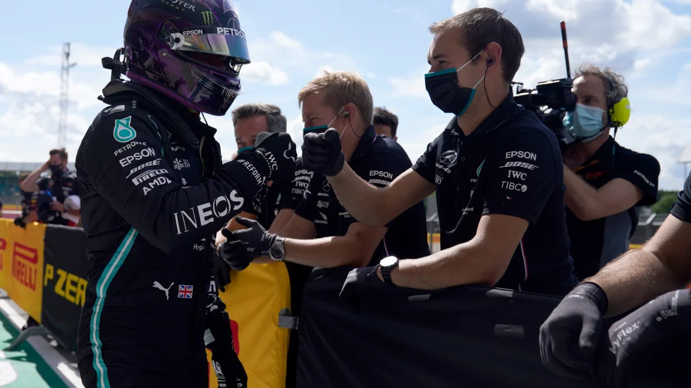Lewis Hamilton var snabbast i kvalet på Silverstone – igen.