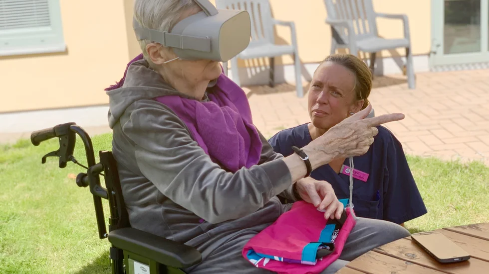 Nancy Jonås tyckte det kändes verkligt att se filmerna i VR-glasögonen, och att det kommer förgylla mångas tillvaro. 