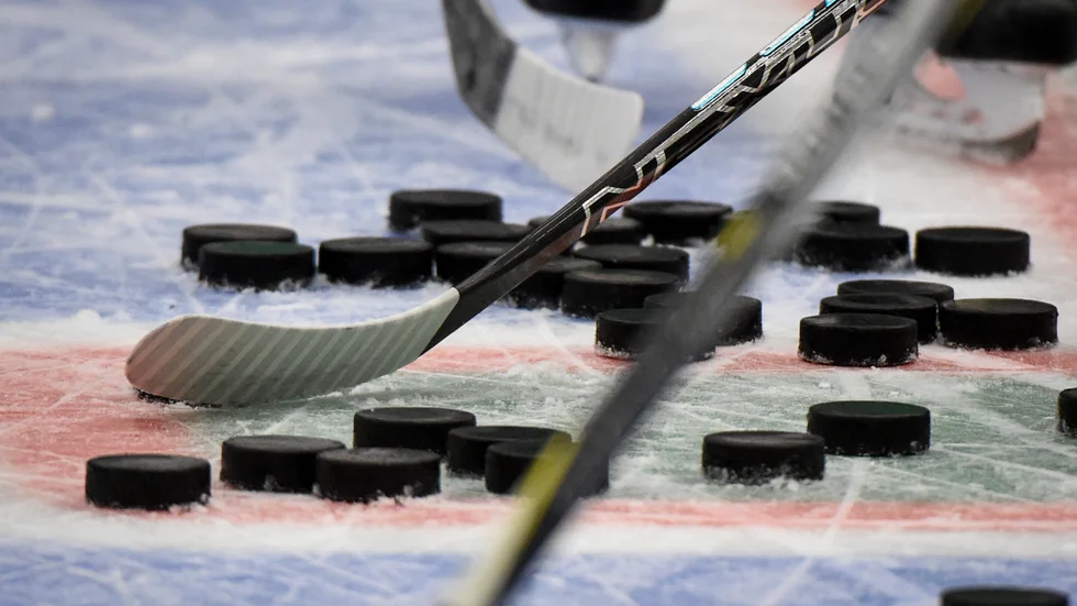 Skånes flicklag hoppar av Tv-pucken. Arkivbild.