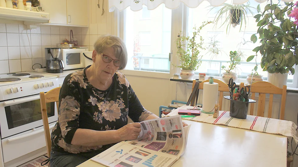 Doris Lennartsson var först att flytta in i de nybyggda lägenheterna i Stålhagen, 30 juni 1971. Snart 50 år senare bor hon fortfarande kvar. "Klart man funderar på framtiden, nu när hus ska rivas", säger hon.