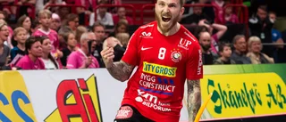 Glädjebeskedet: Pettersson väntar trillingar