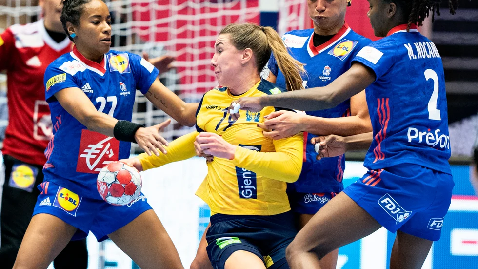 Anna Lagerquist och Sverige inledde bra mot Frankrike men det räckte inte.