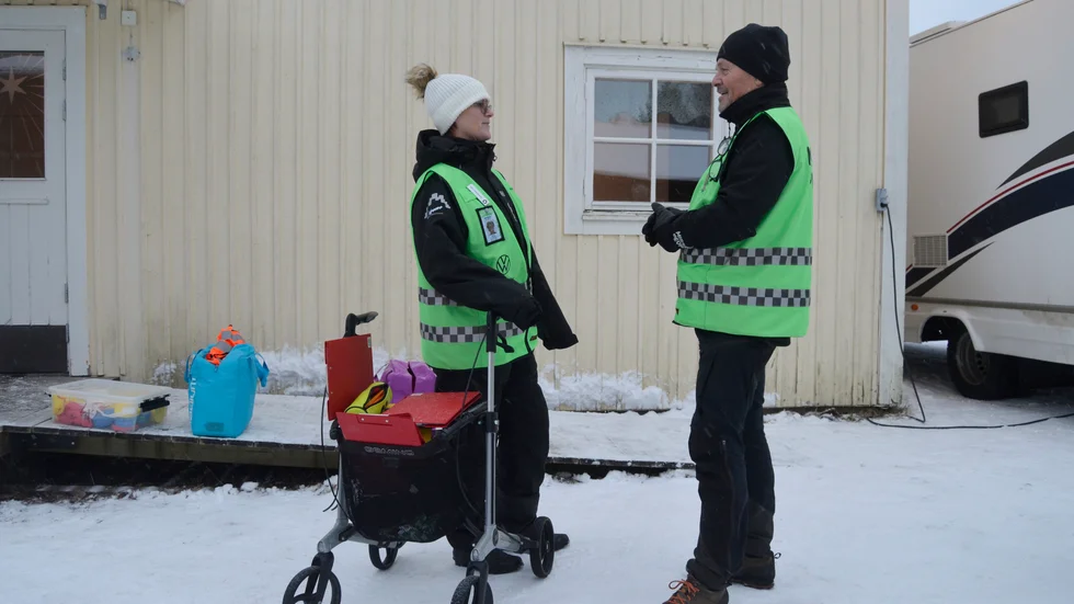 Isabelle Falkman och Martin Persson, vid Missing people, deltog i sökinsatsen som utgick från bönhuset i Boviken.