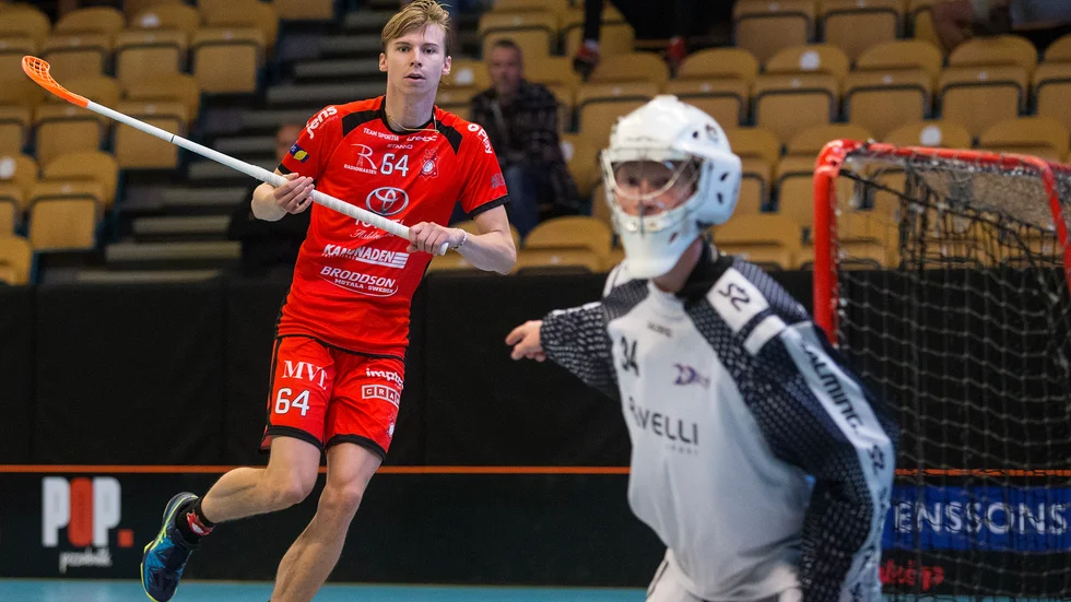 Det blev ingen match för Oscar Bierfeldt och Solfjäderstaden på lördagen. 