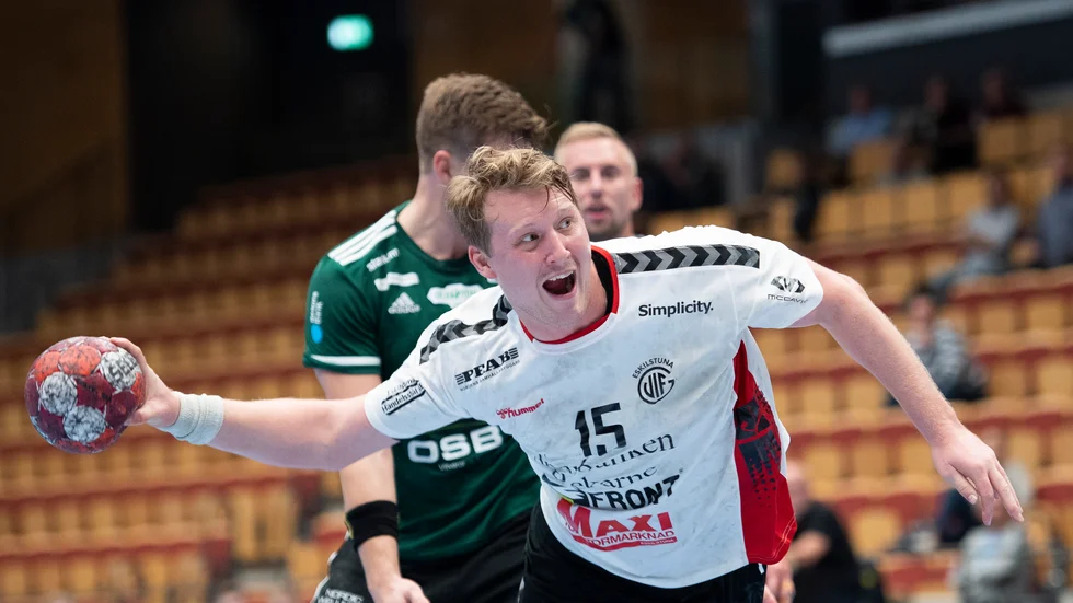 Markus Hagelin, som här syns i segermatchen mot Helsingborg nyligen, tycker att laget fått till försvarsspelet bra hittills.