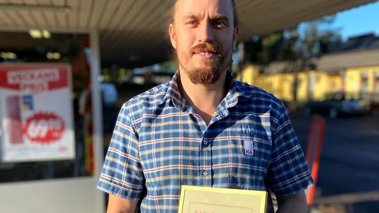 Max Lundberg driver Lill-Ica i Arvidsjaur sedan en dryg månad tillbaka.