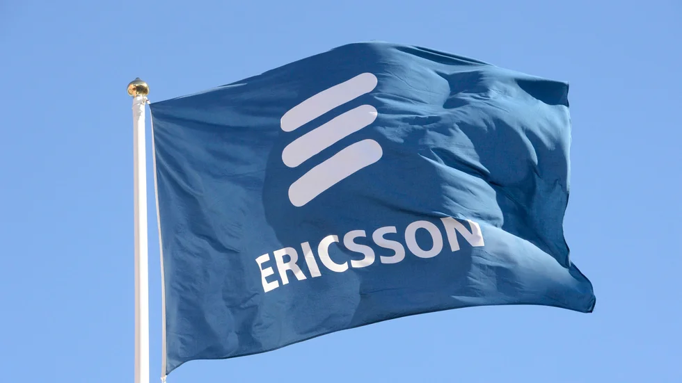 Telekomjätten Ericsson gör det obligatoriskt för de anställda att bära ansiktsmask på jobbet. Arkivbild.