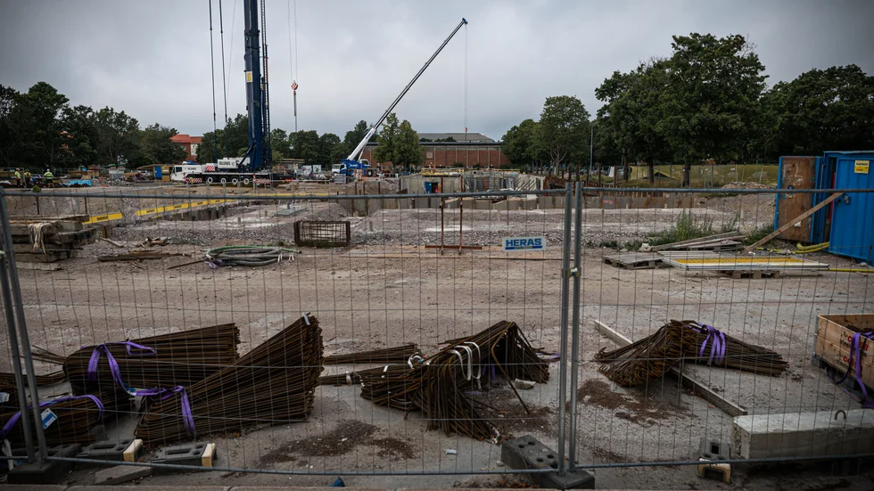 Brantingsskolan kostnadsberäknas till 451 miljoner kronor och finns med bland de projekt som kan bli aktuella att finansiera med eurolån.