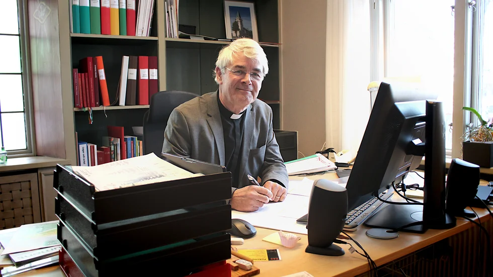 Gerhard Paping är kyrkoherde i Folkungabygdens pastorat. Han är van att möta människor som är i chock och kris.