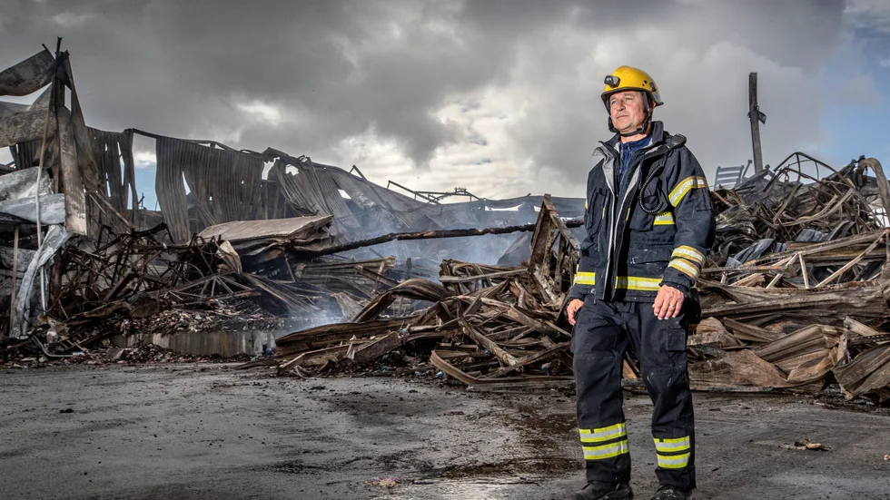 Hans Karlström, brandman- och systemtekniker på Polarbröd lyckades få ut bokföring och flera viktiga system från serverhallen innan röken blev alldeles för tung.