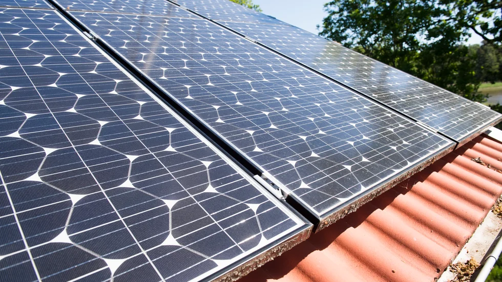 Klimatsmarta lösningar som till exempel solceller hamnar högst på önskelistan när drygt 2 300 personer tillfrågades om vad som är viktigast i sitt framtida boende.