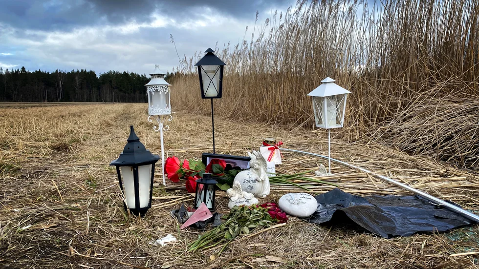 Drygt två månader har gått sedan dödsolyckan, natten mot nyårsdagen. En minnesplats finns på åkern där olyckan inträffade.