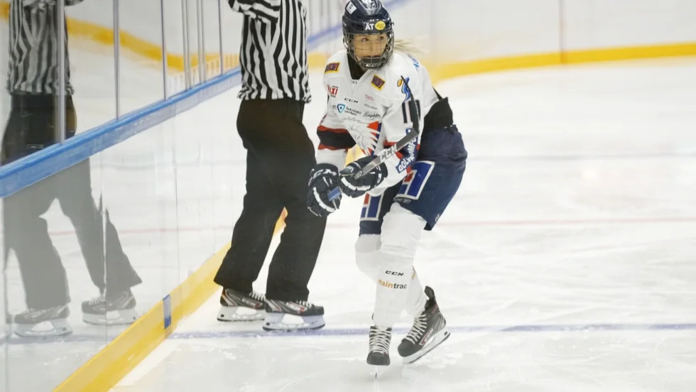 Ingen kul comeback för Isabell Palm.