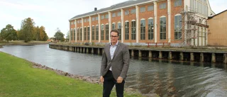 Nu byggs ny hamn i Motala: "Ska jobba från kanalbotten"