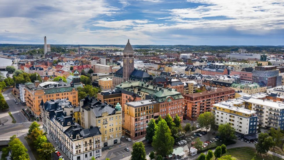 Norrköpingskrögare fortsatt misstänkta för grov ekonomisk brottslighet.