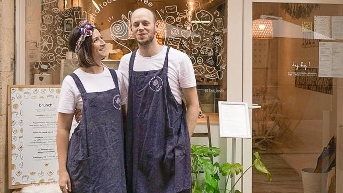 Arvid Axelsson och flickvännen Margaux Frances öppnade förra våren ett svenskt kafé i Bordeaux. Nu har de bestämt sig för att utöka.