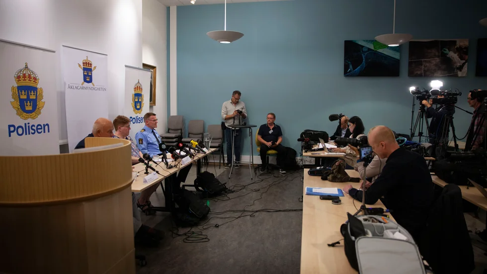 Åklagarmyndigheten och Polismyndigheten kallade till pressträff på onsdagen efter att åtalet lämnats in.