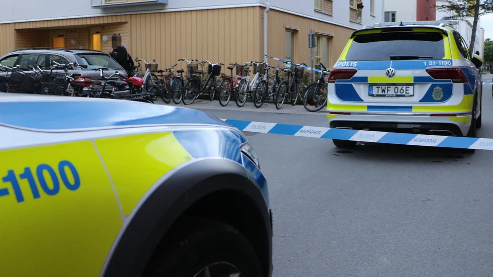 Det misstänkta brottet ska ha skett på Kantorsgatan i Kvarngärdet.