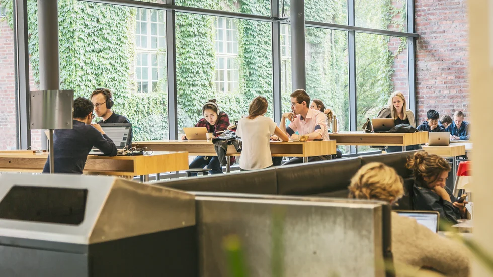 Universitet och skolor har öppnats igen. Samtidigt ökar smittan. Arkivbild.