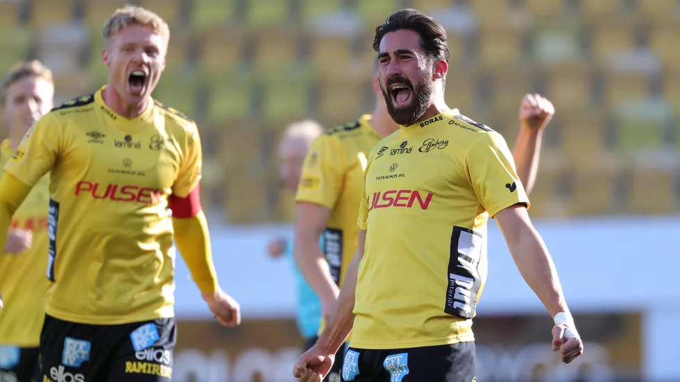 Frederik Holst ser nöjd ut efter att att ha gett hemmalaget ledningen med 1-0. Elfsborg vann till slut med 3-1.