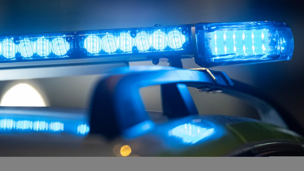En man utsattes för ett personrån i Torshälla på söndagskvällen.