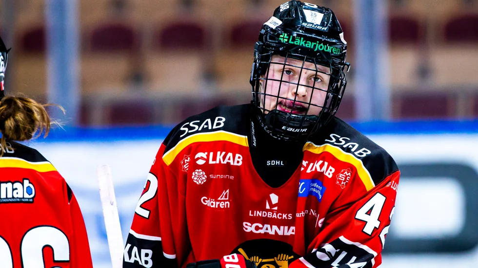 "Jag vill hjälpa laget ännu mer den här säsongen", säger Viivi Vainikka.