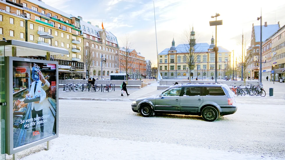 På fredagen öppnades Rademachergatan förbi Fristadstorget för biltrafik, något som inte har hänt på många år.