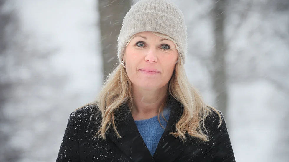 Flera av Karin Carlings elever kan inte läsa eller skriva på något språk. Att jobba med video ger därför nya möjligheter, anser hon. 