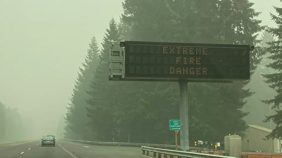 Brandrök i Oregon i måndags, nu har delar av röken nått hela vägen till New York på den amerikanska östkusten.