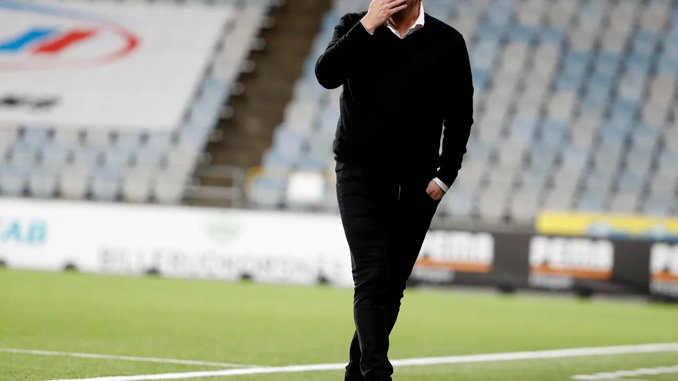 IFK Norrköpings manager Jens Gustafsson dementerar uppgifterna att han ska vara aktuell för IFK Göteborg.
