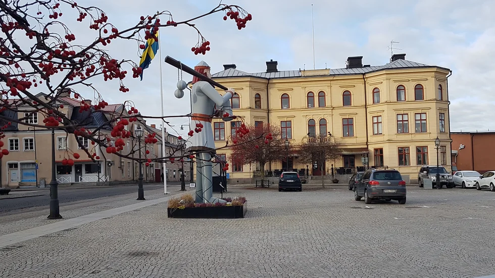 Affären är fortfarande inte slutförd. Köpeavtal finns men de nya ägarnas tillträde är fortsatt uppskjutet.  