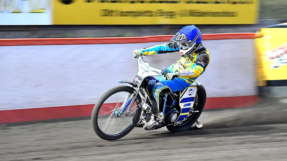 Jack Holder har fått ett wild card till de två avslutande tävlingarna i årets GP-serie.