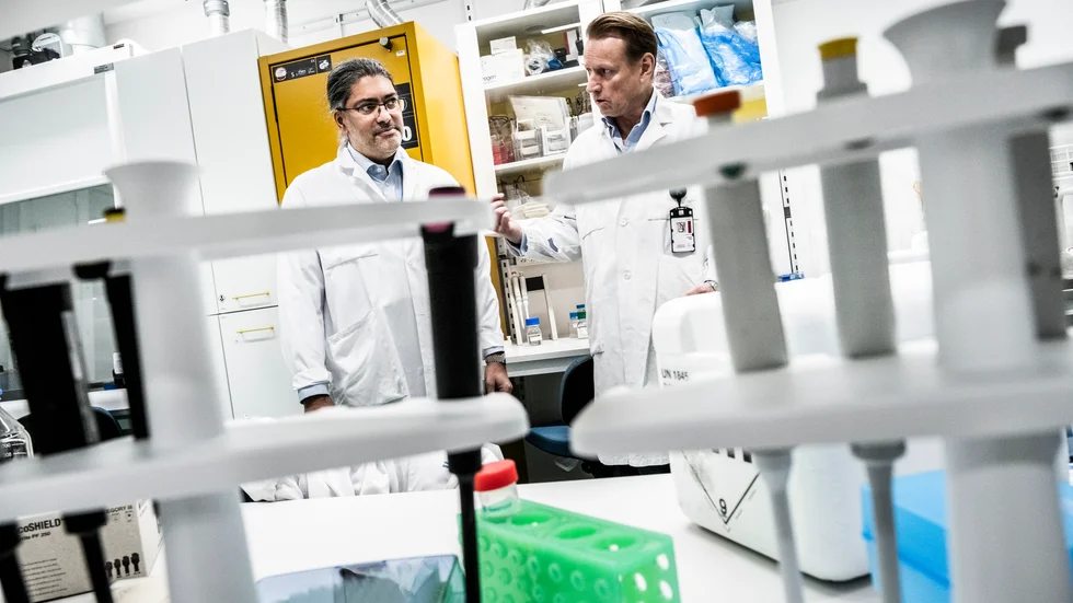 Ali Mirazimi, vaccinforskare, och Matti Sällberg på karolinska institutet.