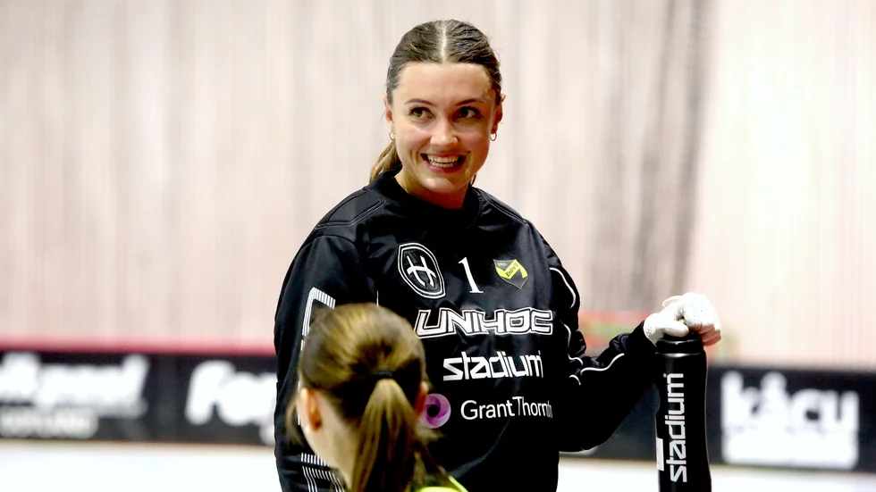 Frida Görtz får också chansen som en av två målvakter.