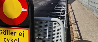 Varför står cykelställen på fel plats?