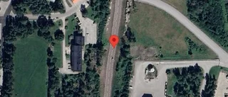 Vägskada påverkar trafiken på väg 76